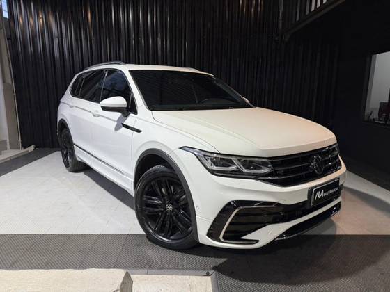 VOLKSWAGEN TIGUAN 2.0 300 TSI GASOLINA ALLSPACE R-LINE AUTOMÁTICO